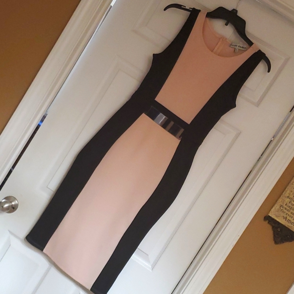 Juniors dress